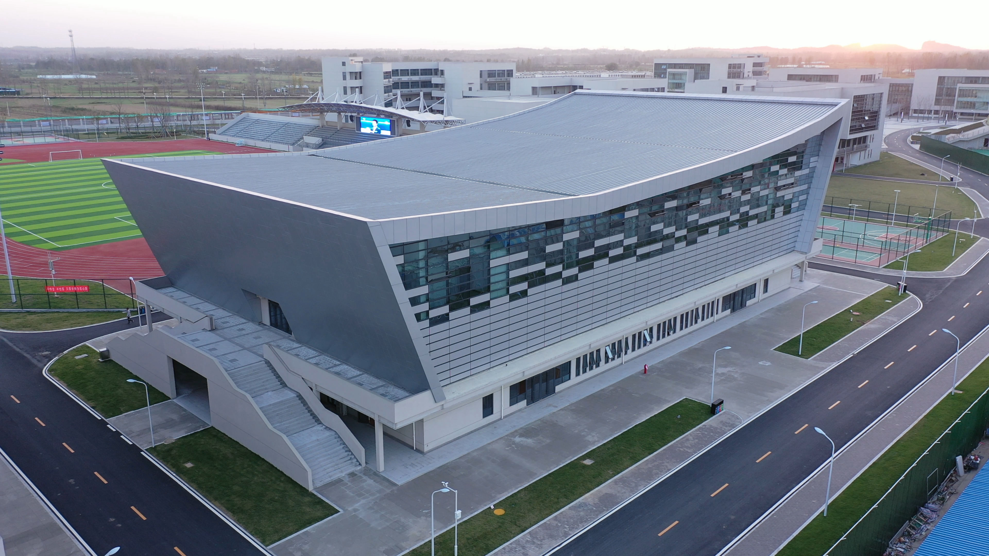 1608959031987149.jpg 115.jpg